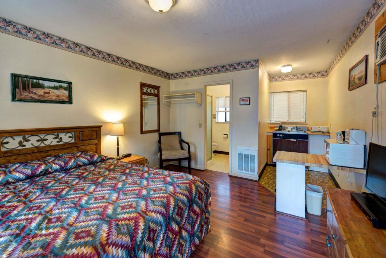 Lake Shasta Lodge Lakehead Ngoại thất bức ảnh