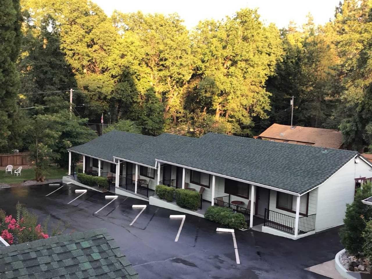 Lake Shasta Lodge Lakehead Ngoại thất bức ảnh